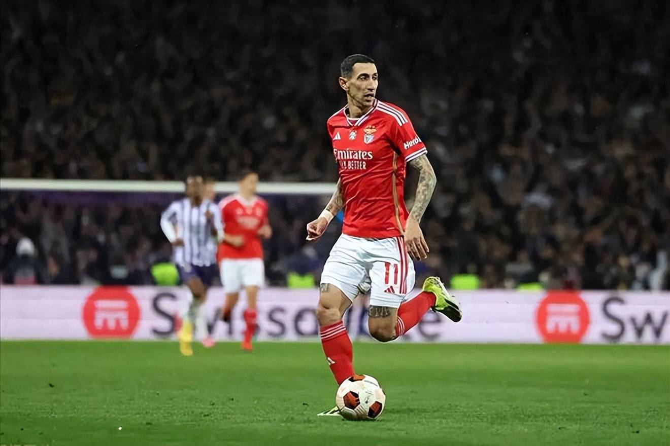 包含拜仁慕尼黑再度迎战对手，全力争胜的词条