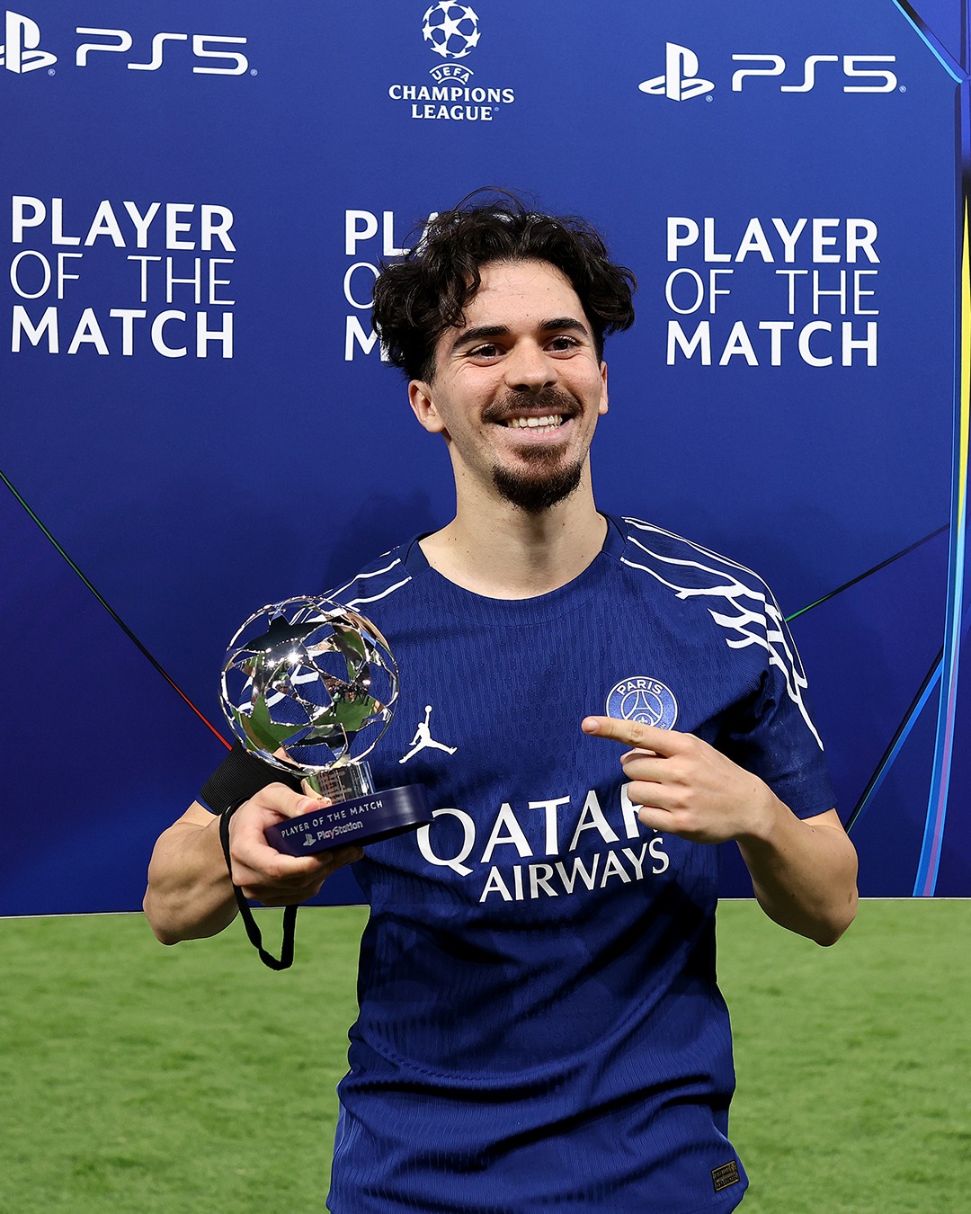 B体育体育官网-塞尔维亚前锋荣膺本周最佳球员