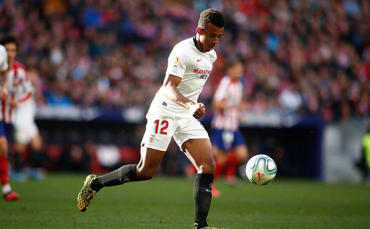 塞维利亚在主场一决胜负，拼尽全力抢分