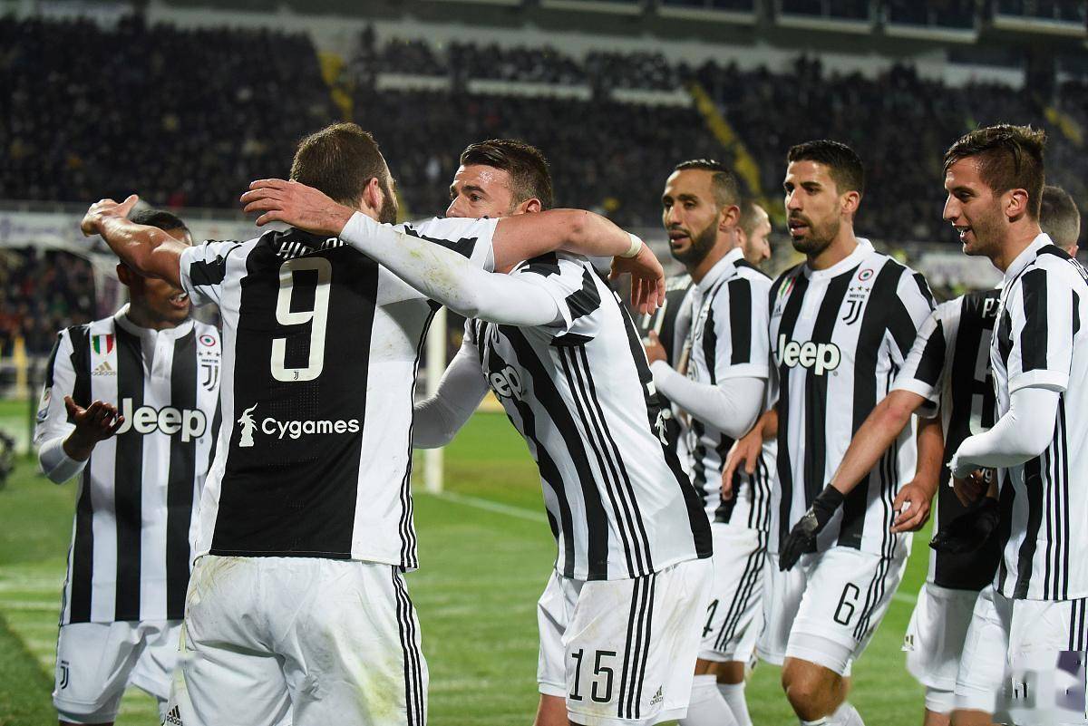 包含尤文图斯客场大胜桑普多利亚继续领跑意甲的词条