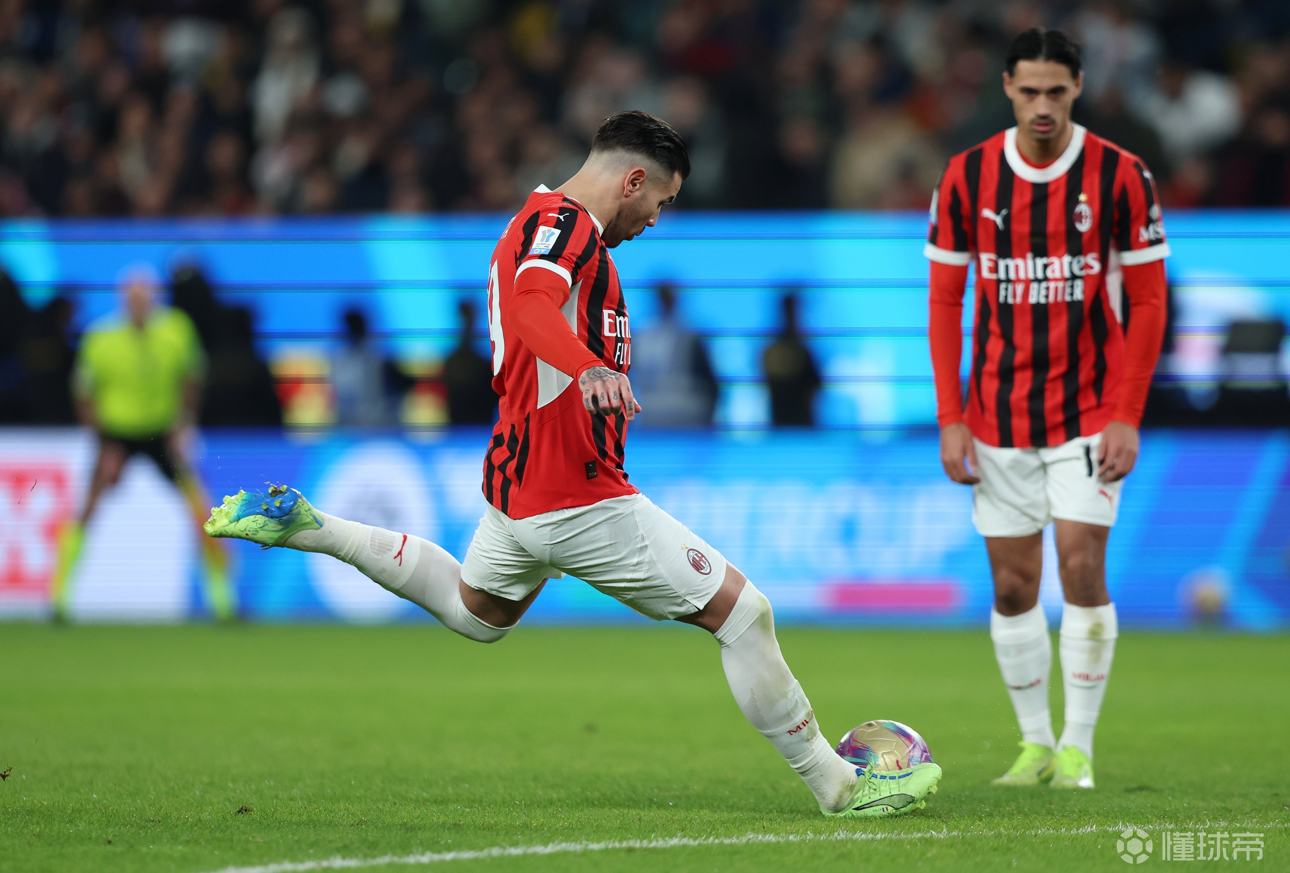 B体育体育新闻-意大利队在国际篮球赛中表现出色