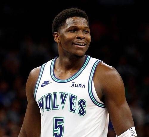 雄鹿队单打独斗，取得多场胜利连胜的记录