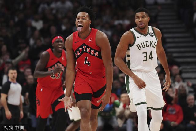 B体育体育下载-雄鹿内线欢喜起舞，打破对手防线的简单介绍