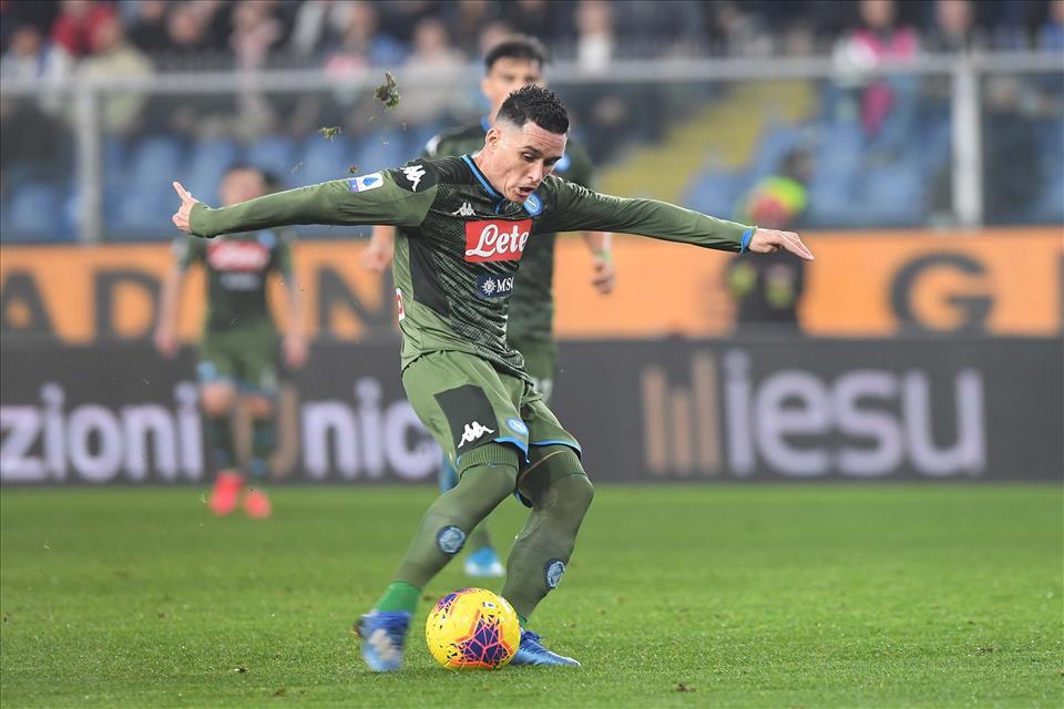 那不勒斯主场大胜桑普多利亚,继续领跑榜首 那不勒斯主场大胜桑普多利亚,继续领跑榜首