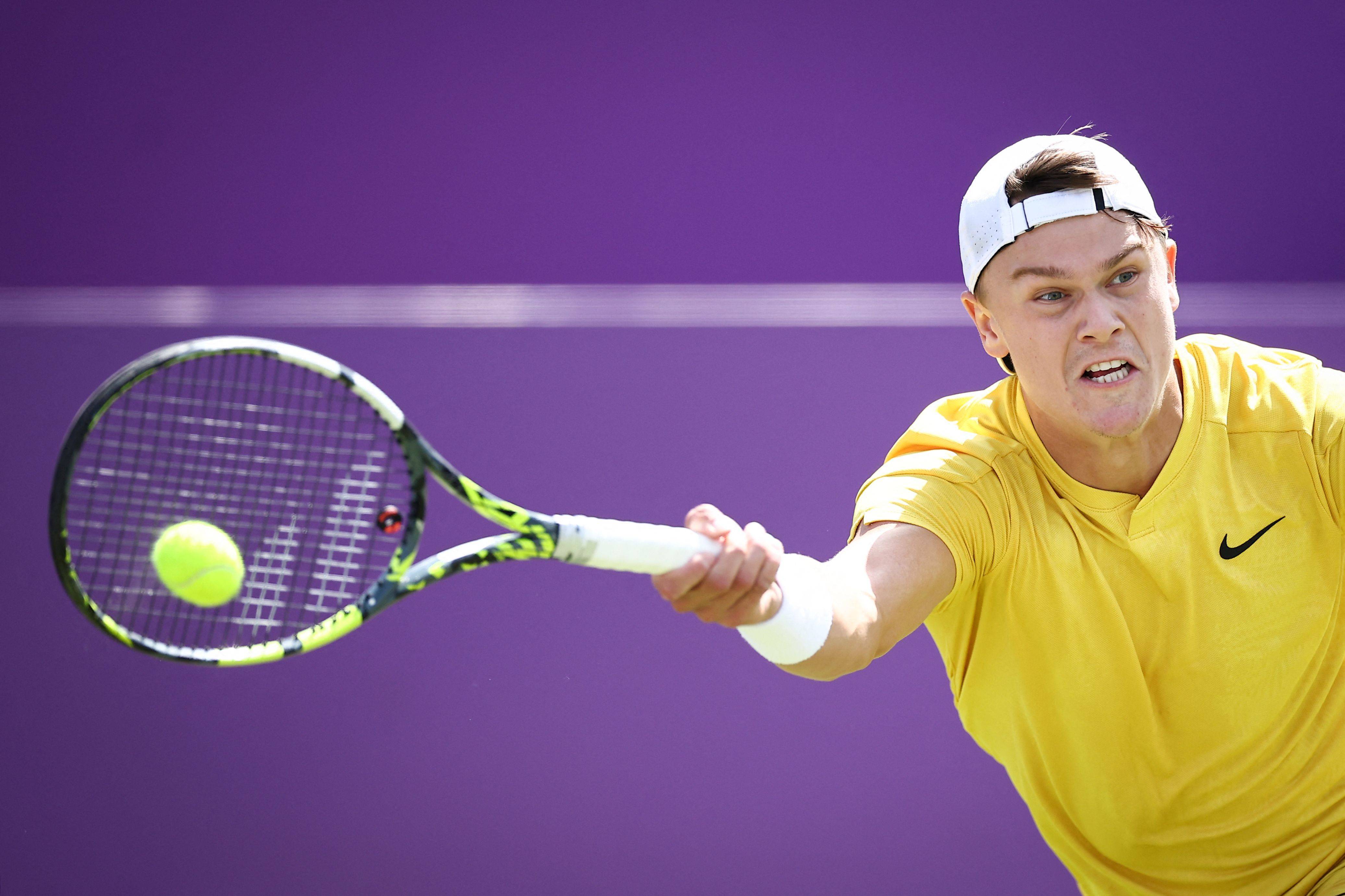 网球球星出席快船主场比赛