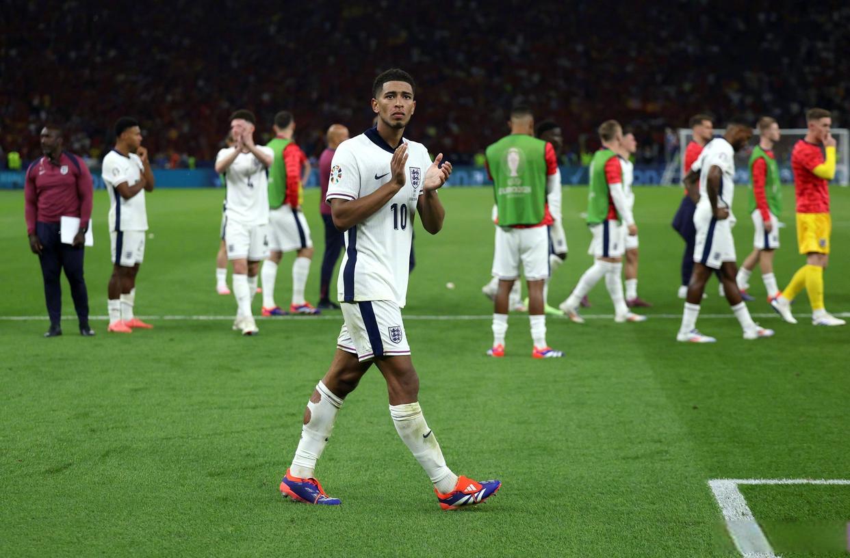 包含西班牙战英格兰,获得胜利稳定排名第一的词条 包含西班牙战英格兰,获得胜利稳定排名第一的词条