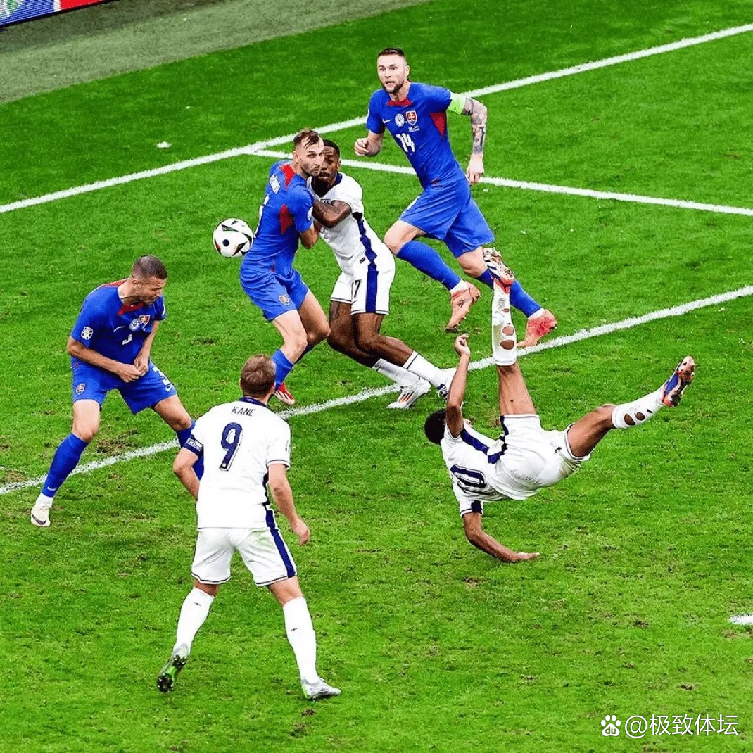 英格兰队表现抢眼,成功晋级半决赛 英格兰队表现抢眼,成功晋级半决赛