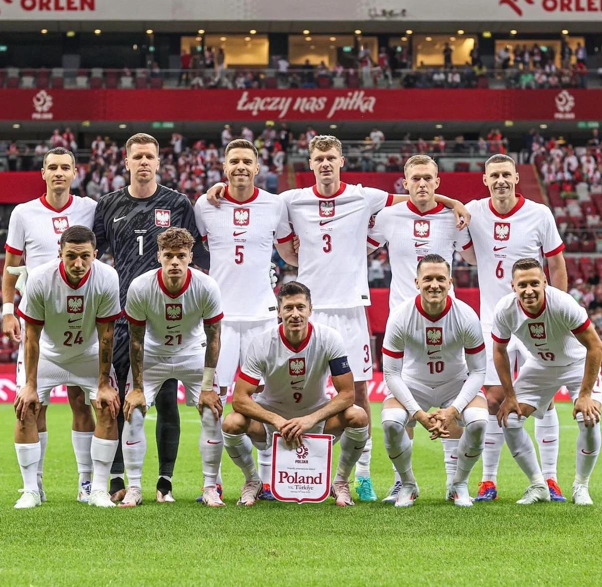 B体育体育课程-包含奥地利足球联赛展开新一轮激烈对决的词条