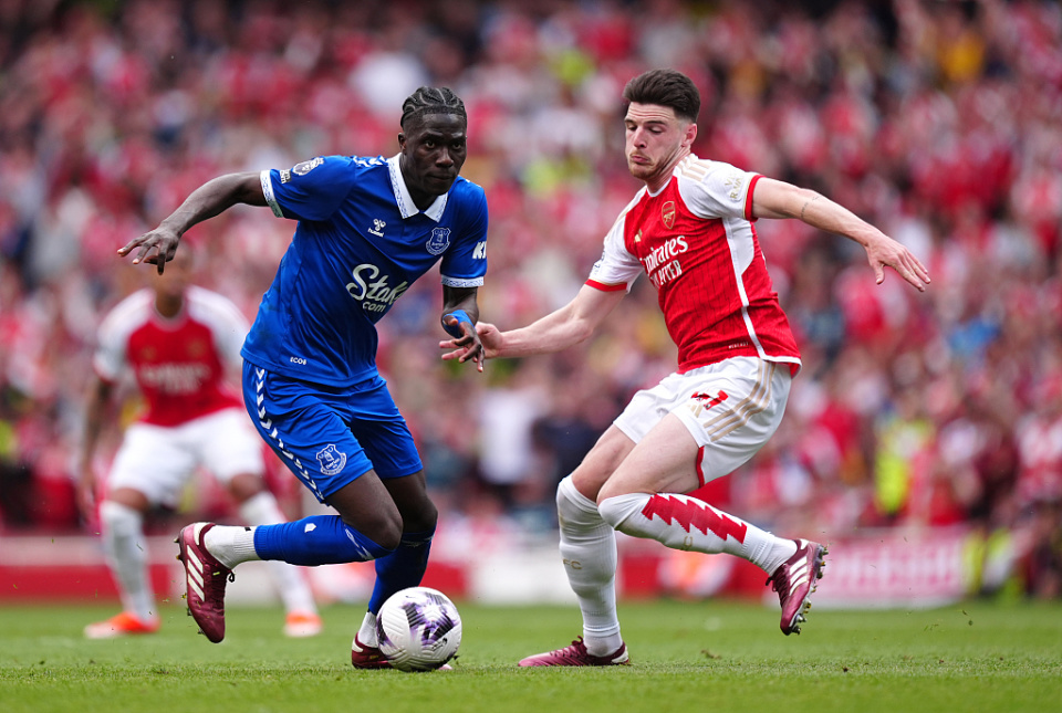 B体育体育在线-阿仙奴后卫心态放松备战下场比赛的简单介绍