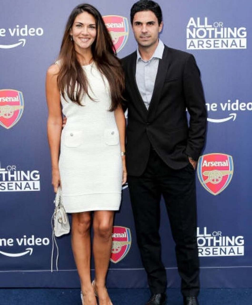 B体育体育教练-美洲明星球员转会欧洲俱乐部，引发球迷热议的简单介绍